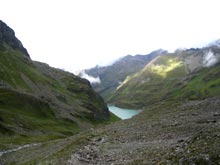 Abendlicher Blick vom Advokatenweg ins Tal. Kurz vor der Darmstädter Hütte.